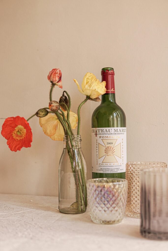 upcycling wine bottle